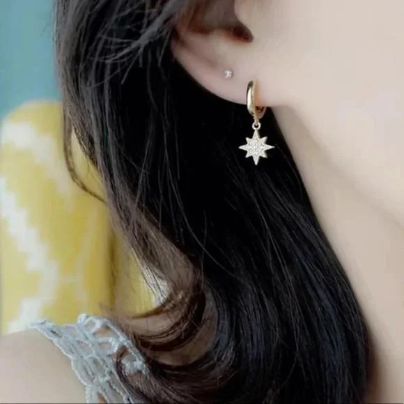 NEW 925 STERLING SILVER DIAMOND MOON STAR HOOPS, nice hoops, cute hoops - Picture 4 of 7